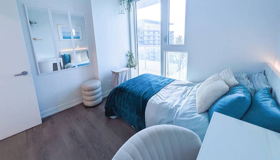 Kaori's room