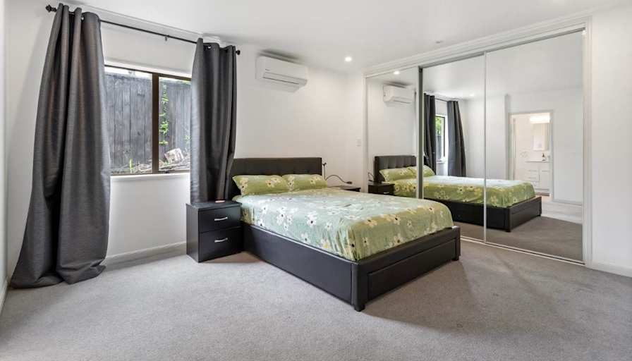 Nina's room