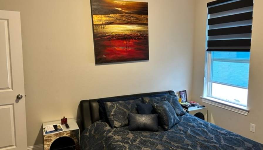 Noshad's room