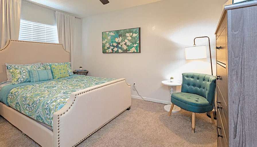 Dessie's room