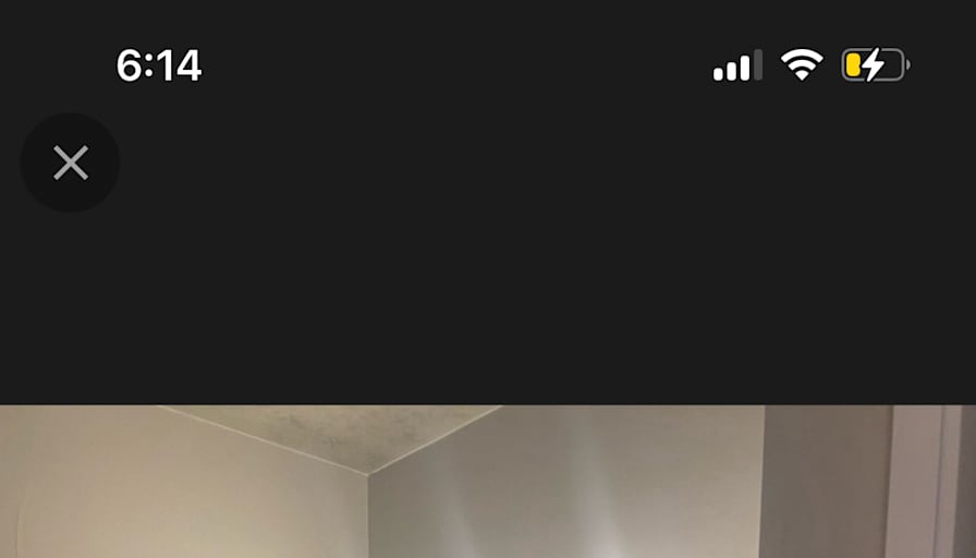 Meron's room