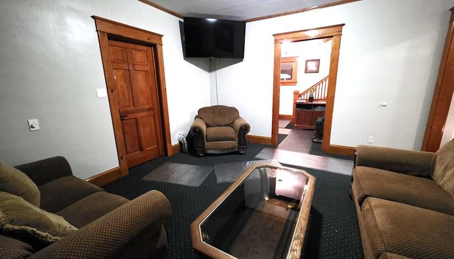 Allen's room
