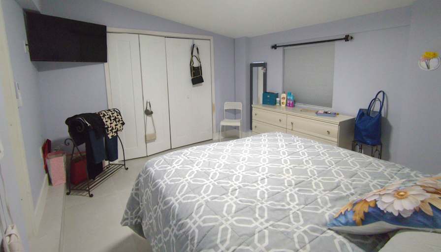 Gabriela's room