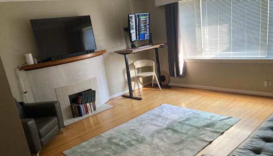 Dallas's room