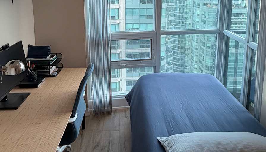 Felipe Mescia Ferrari's room