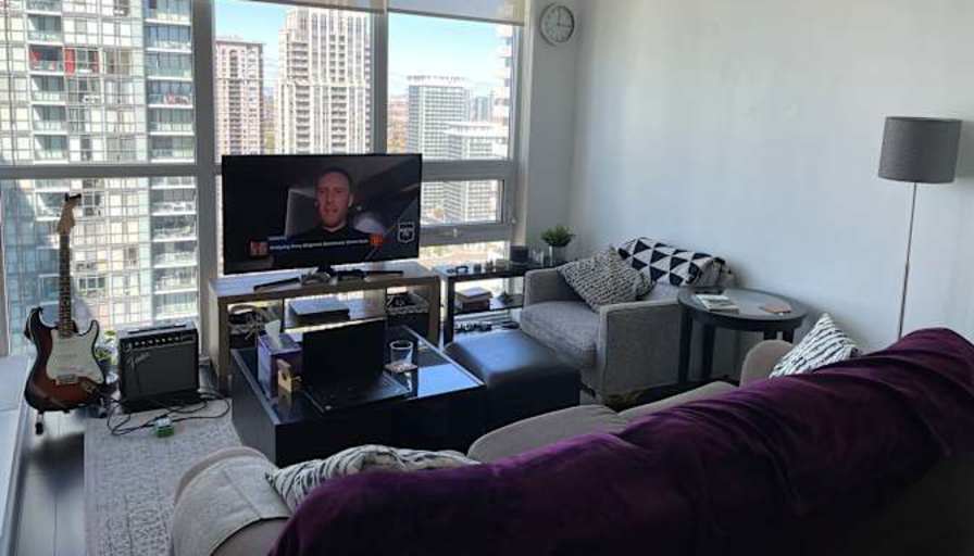 Saq's room
