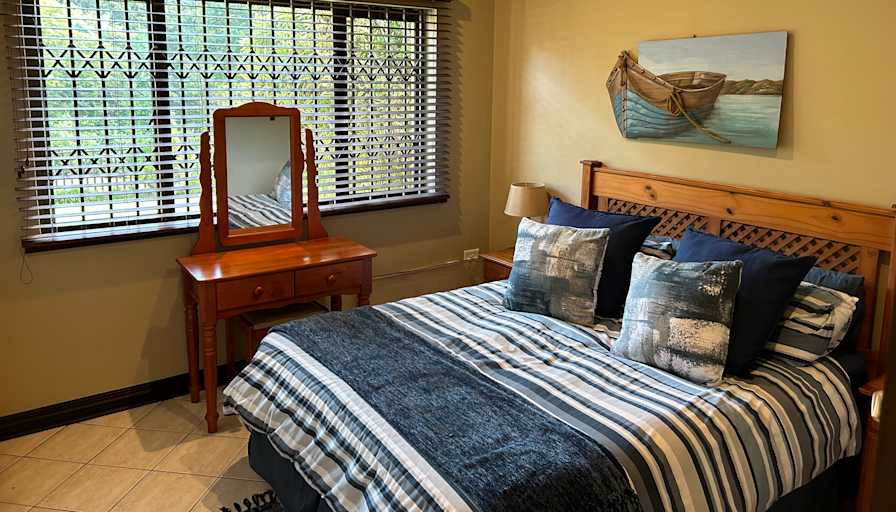 Theo van Zyl's room