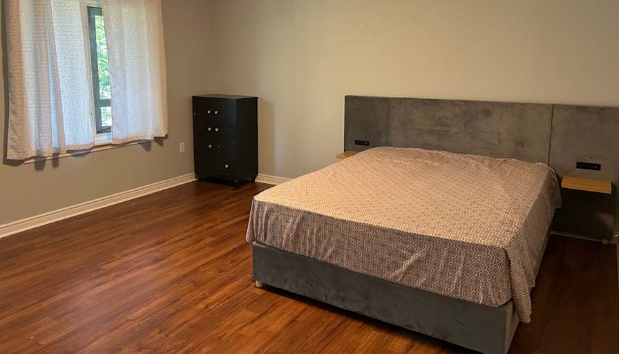 Carolyn's room