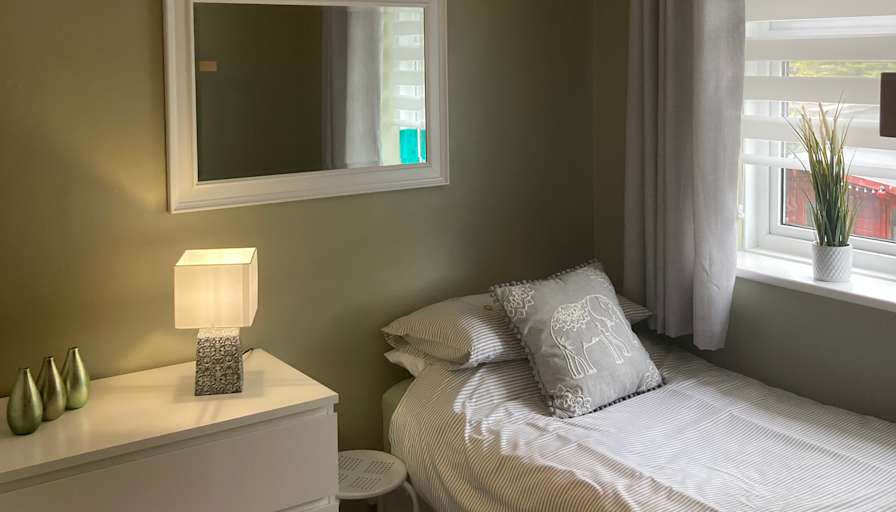 Maz Williams's room