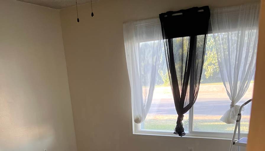 Rhonda Durfee's room