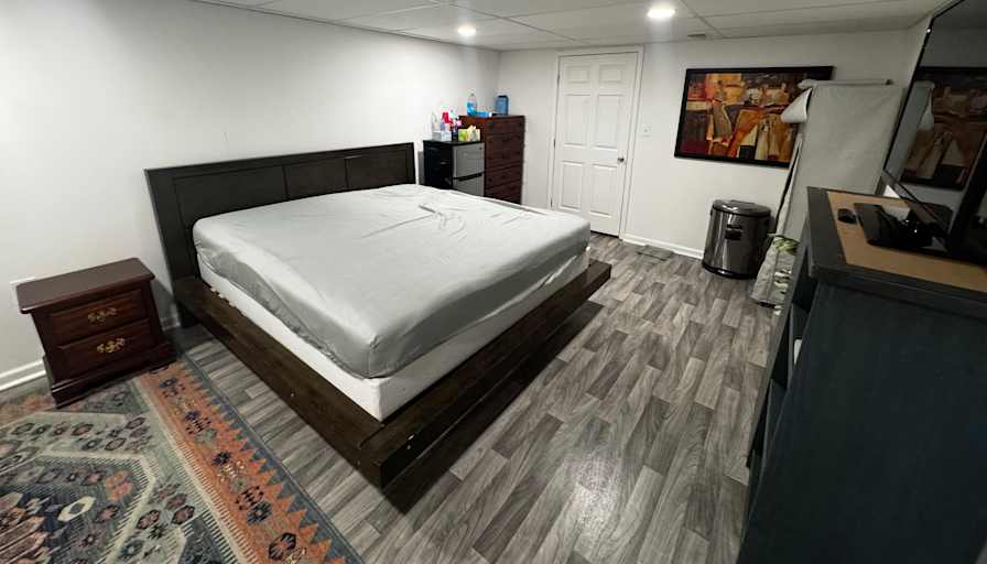 Sharjeel's room