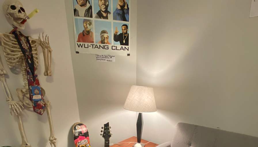 Iszac roy's room