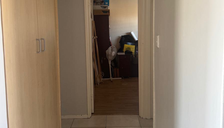 Ronard's room