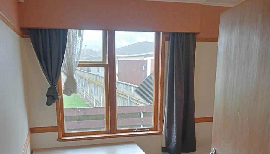 Gareth's room