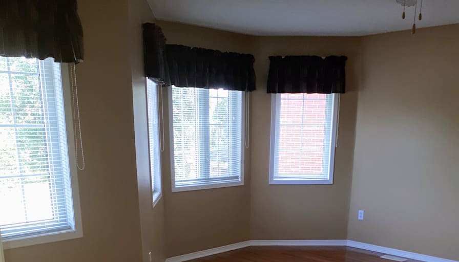V's room