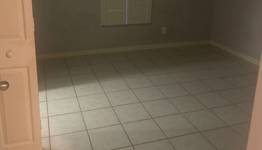 Tarynn's room