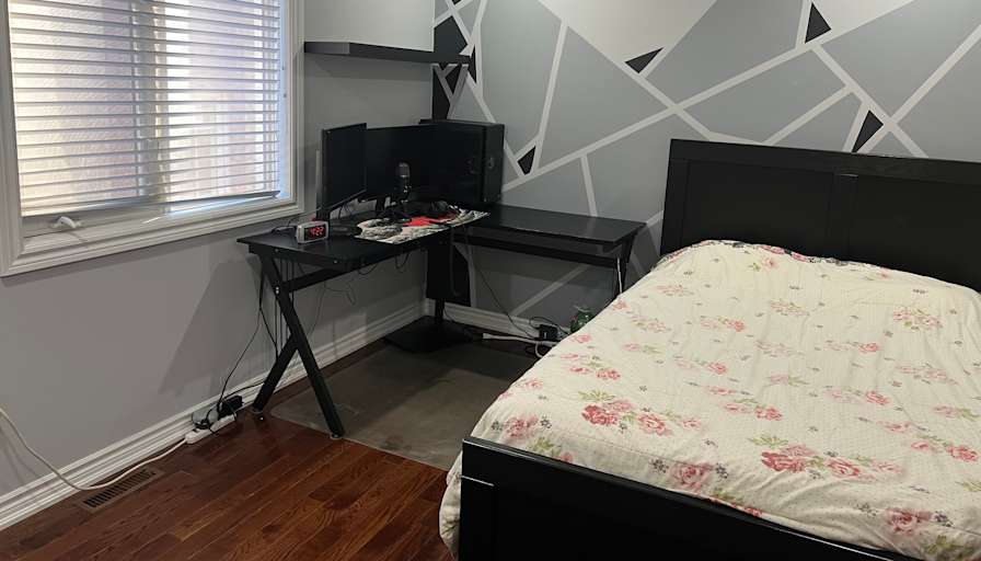 Linda's room