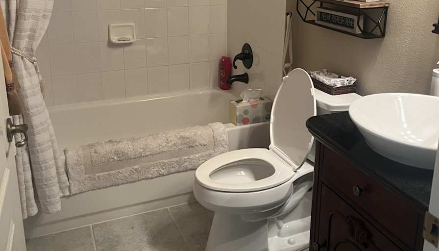 Bobbi Lynch's room