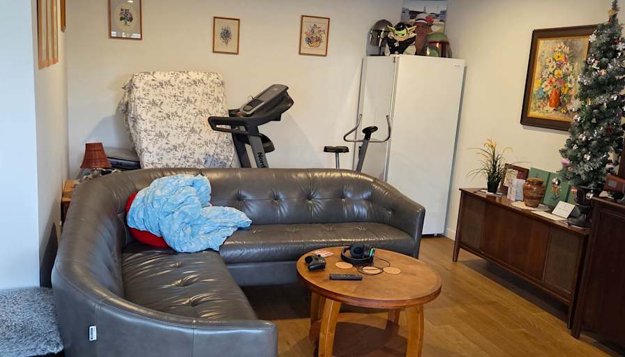 Nicole's room