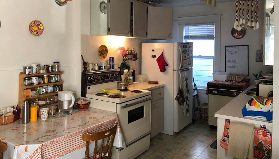 Isabelle's room