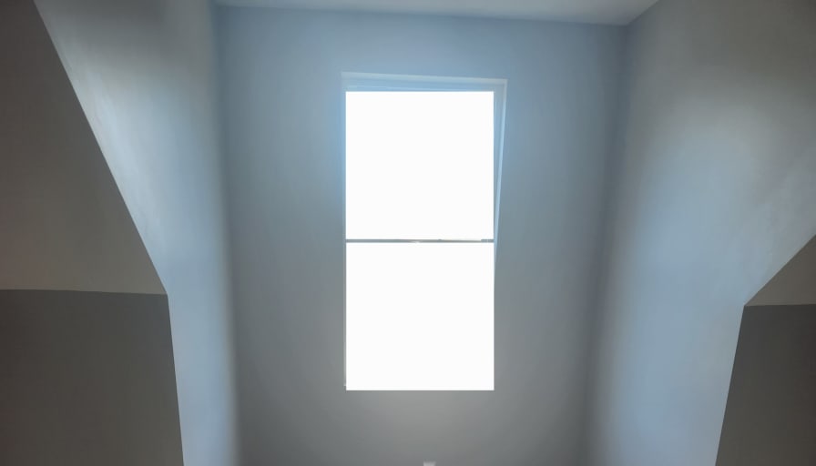B.'s room