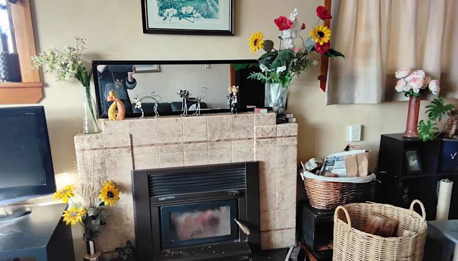 Maureen's room