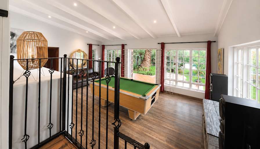 Quentin's room