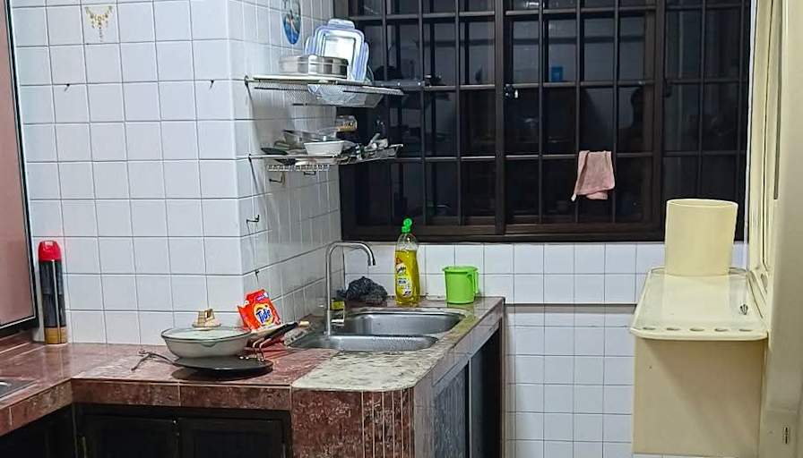 priyanka dolse's room