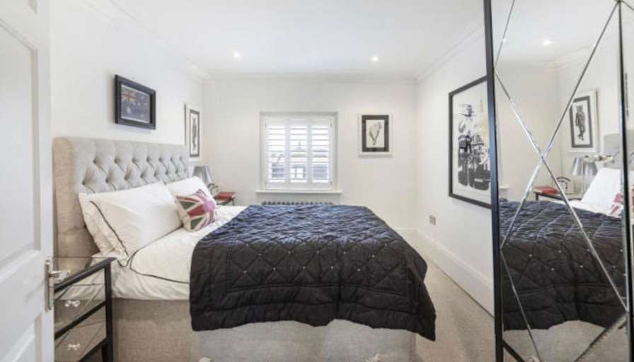 Adrien's room