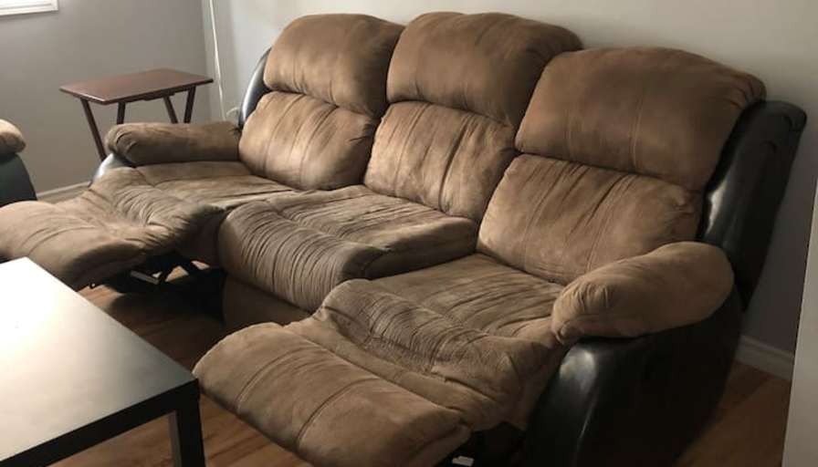 Caroline's room