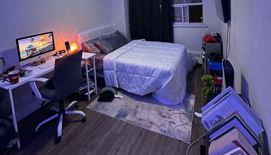 Nathaly's room