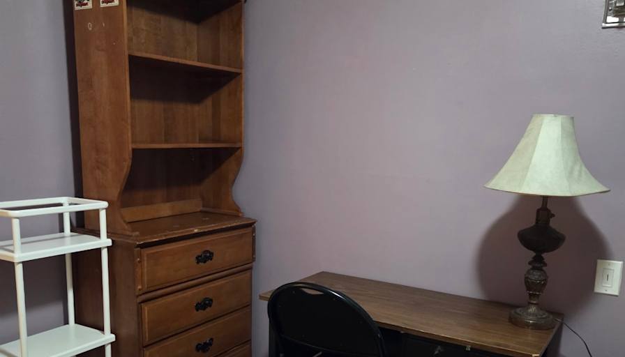Jeus's room