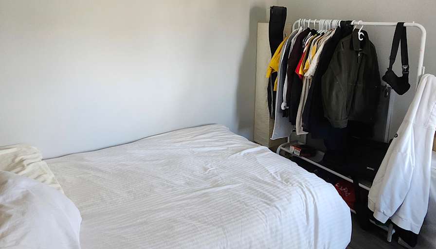 Cayan's room