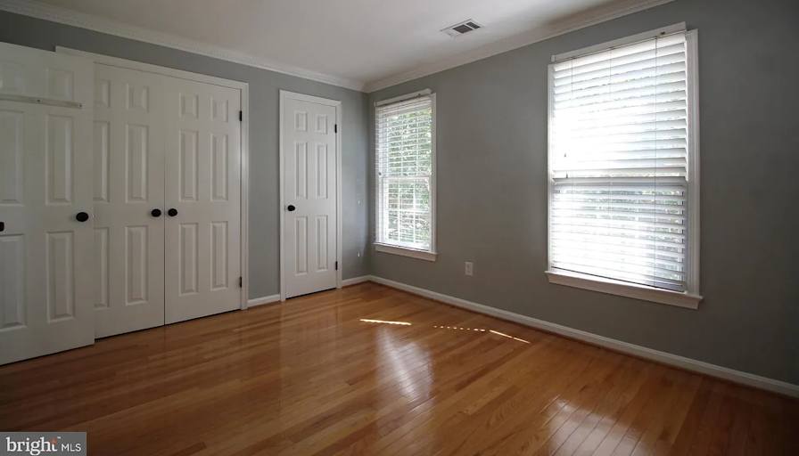 Darius's room