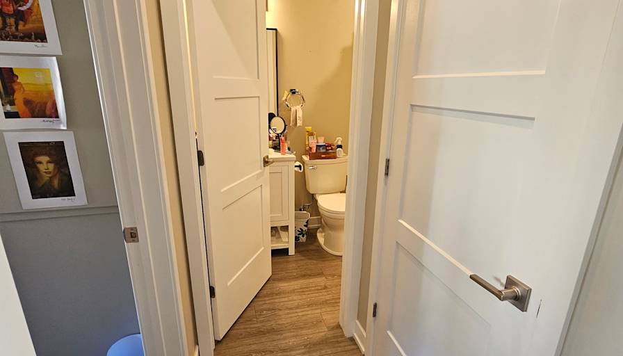 Alicia's room