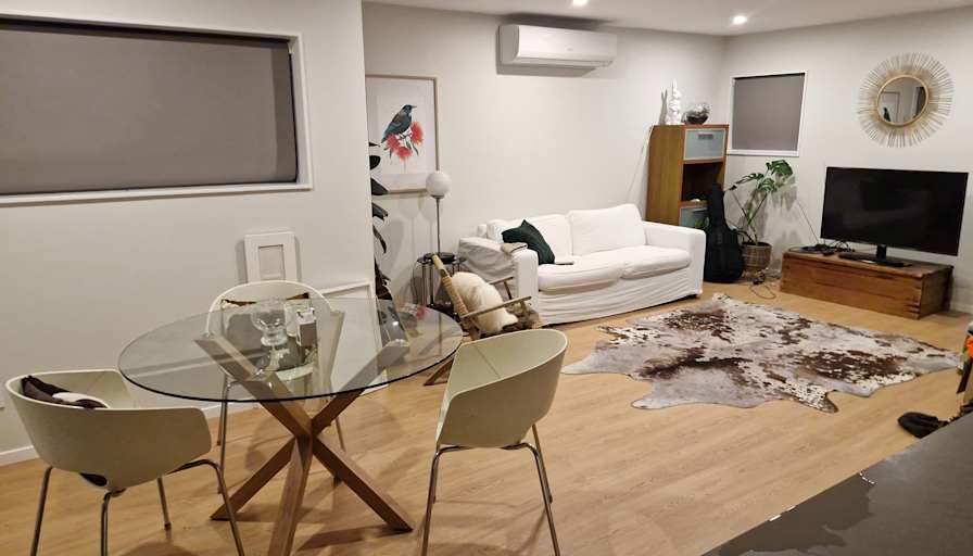 Dion's room