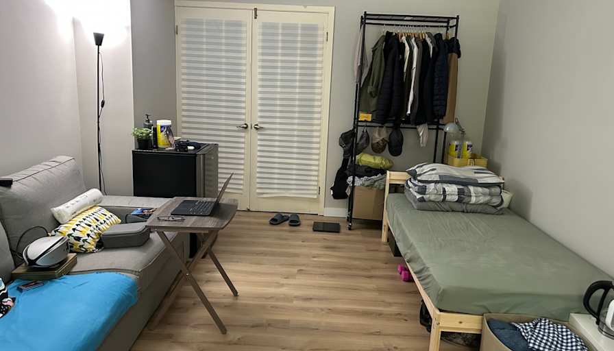 Stephen's room