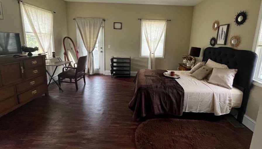 Diana Laurent's room