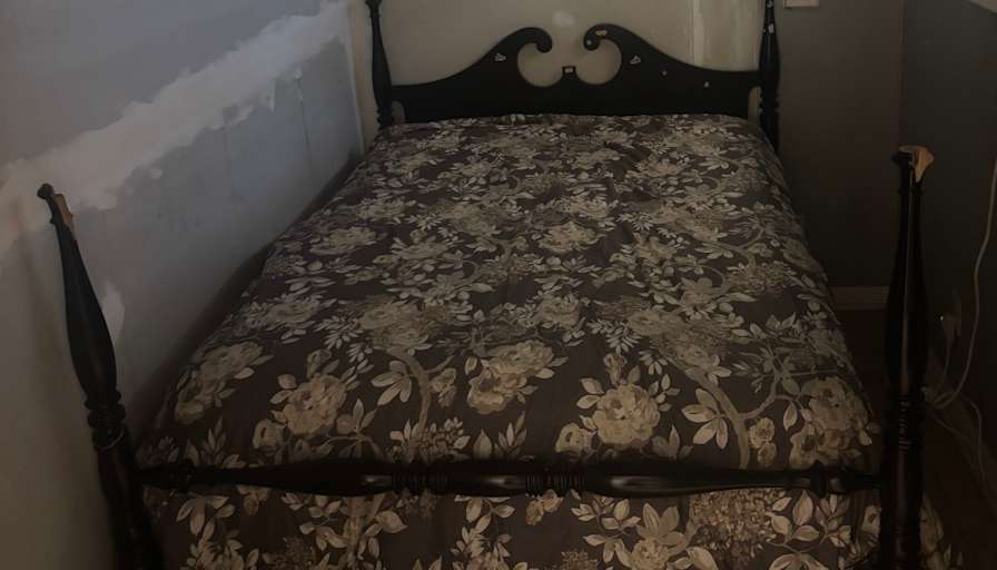 Deandre's room