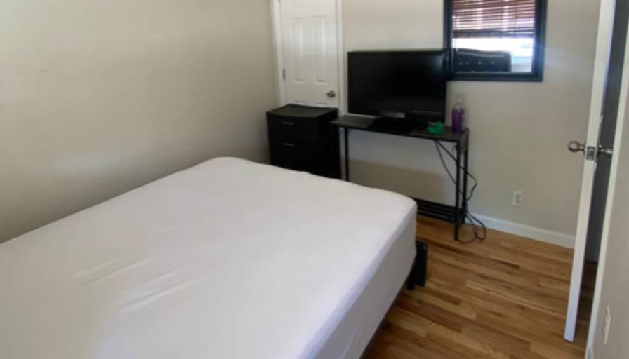 Mauricio Valverde's room