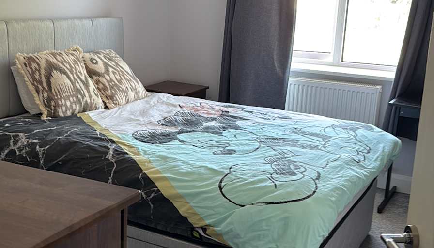 Paul olaya's room