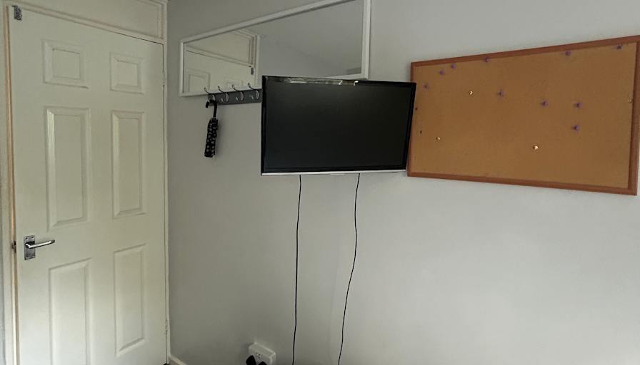Benjamin's room