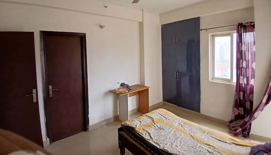 Vikash's room