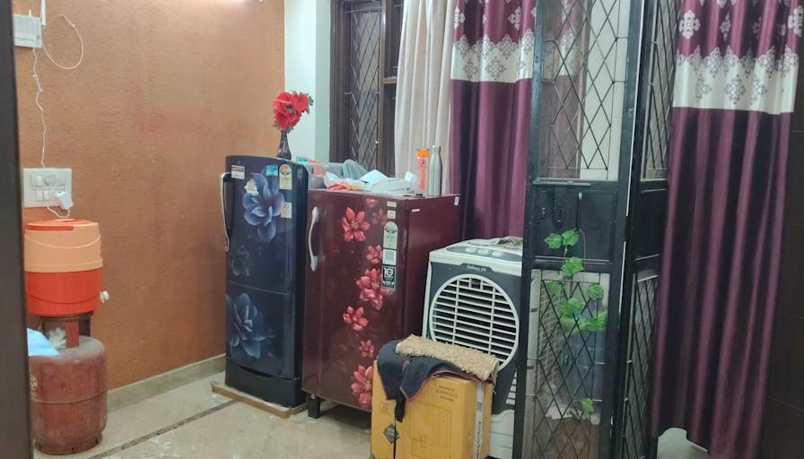 Janhvi Singh's room