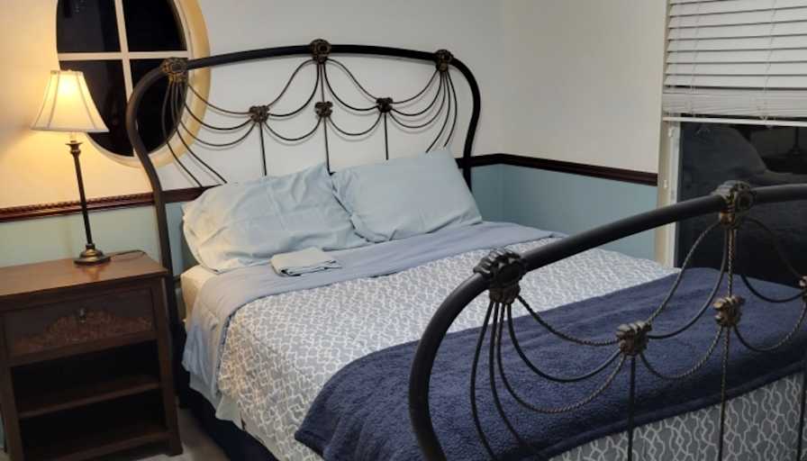 Eli's Room at Tradition, PSL's room