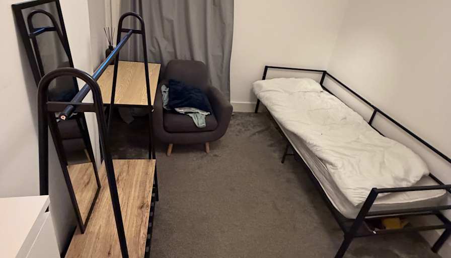 Ry's room