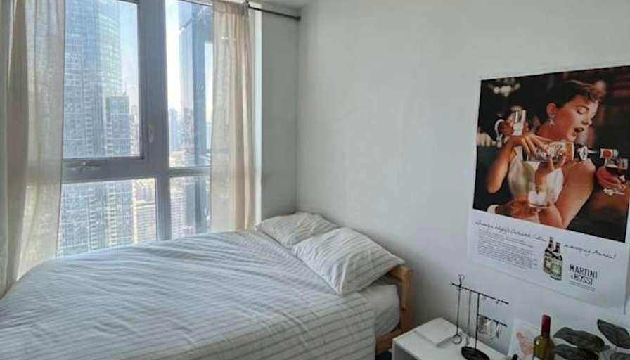 Ana's room