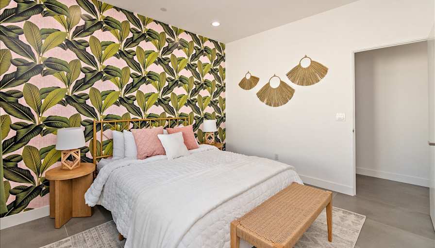 Claudia's room