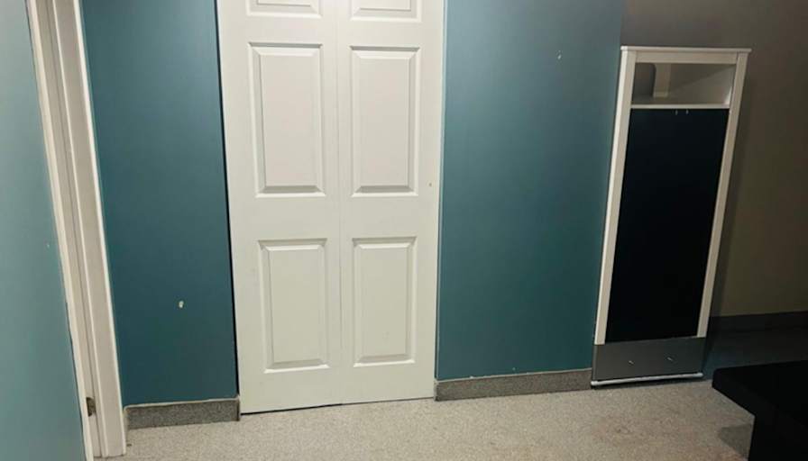 Gloria's room