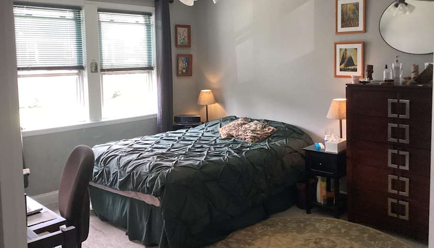 Gary's room